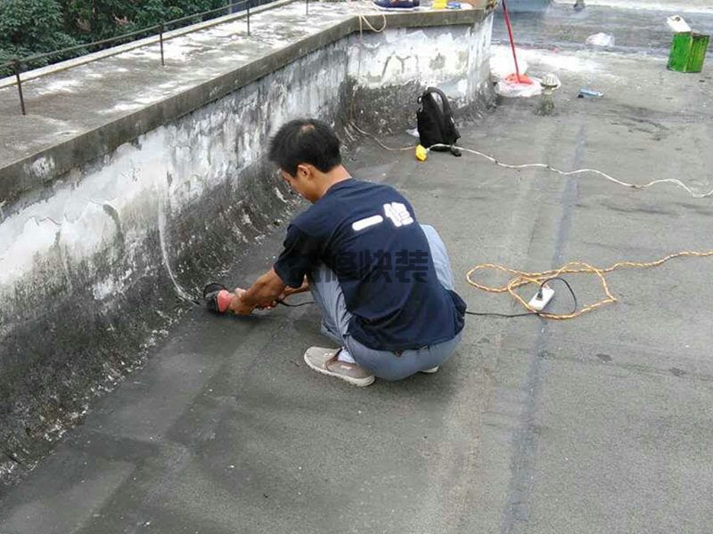 漢陽區(qū)馬桶漏水怎么辦_武漢漢陽區(qū)廁所坐便器漏水維修公司