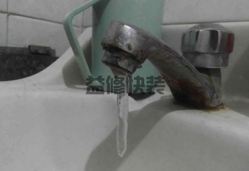 水管凍住了怎么維修，水管凍住了快化凍技巧(圖1)